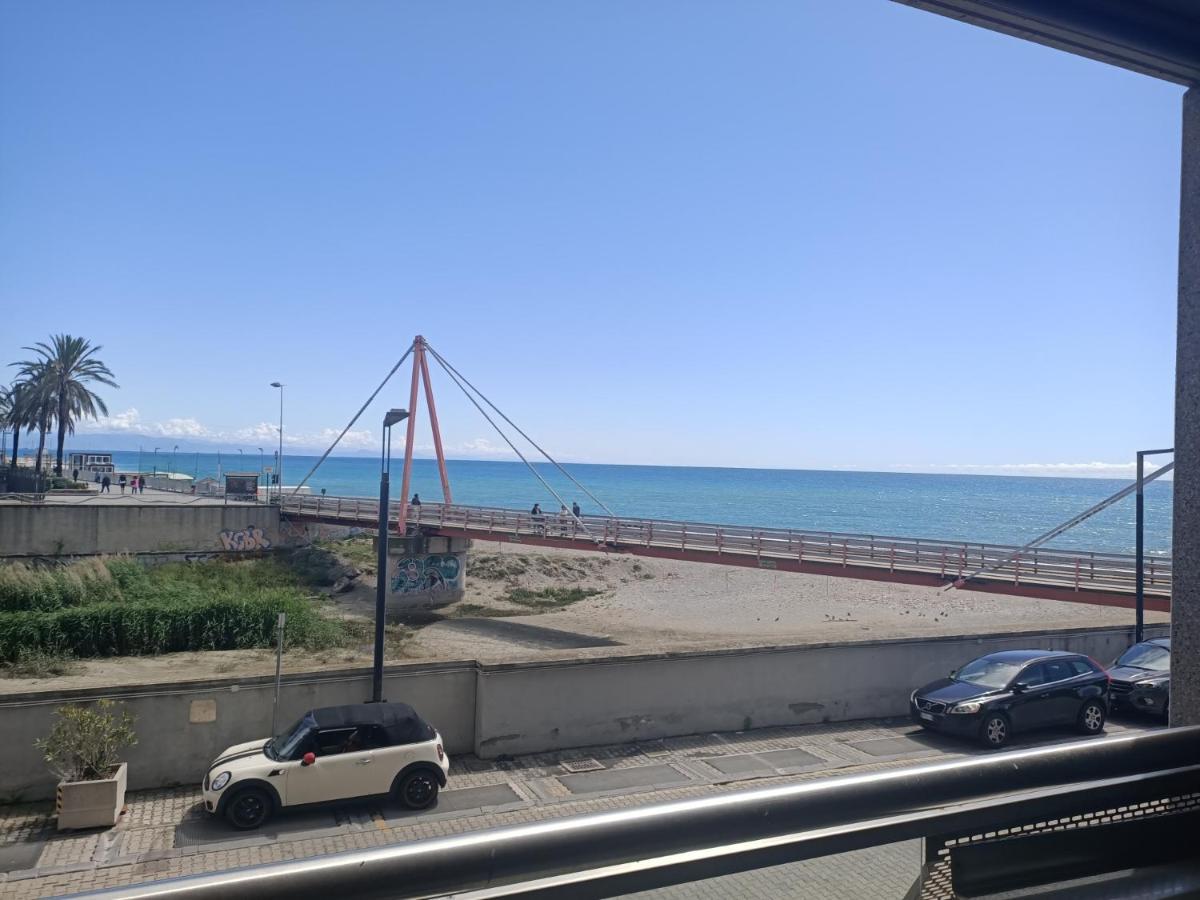 Appartamenti Lungomare Savona Exterior foto